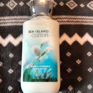 Bath & body works lotion